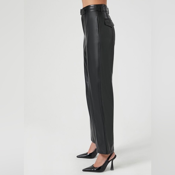Forever 21 Faux Leather Belted Trouser Pants Size XL - Picture 2 of 8